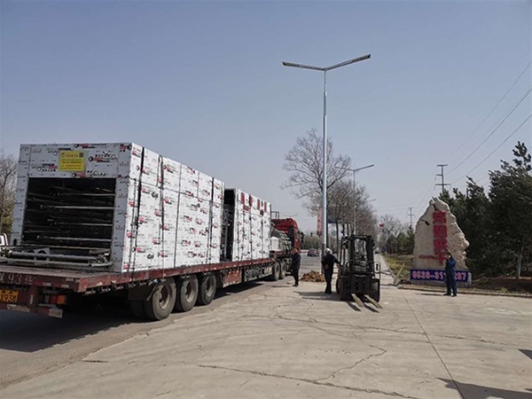 食品烘幹機設備（bèi）（點擊進入）